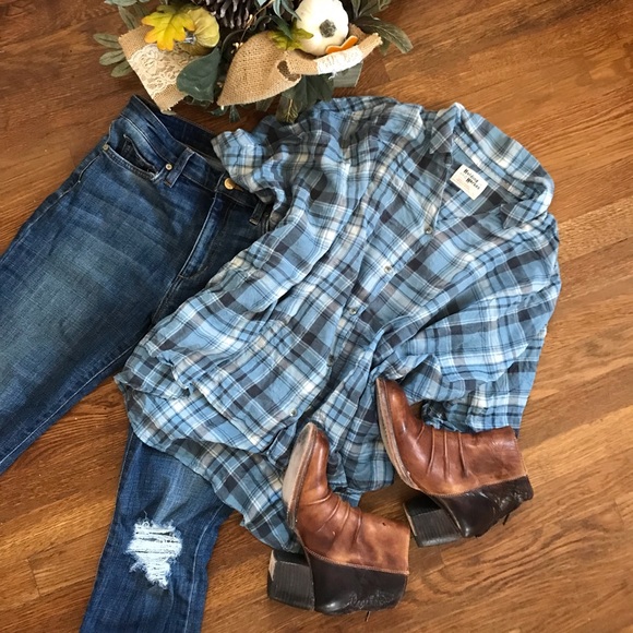 Anthropologie Tops - Anthropologie x Holding Horses Halsey Button Down